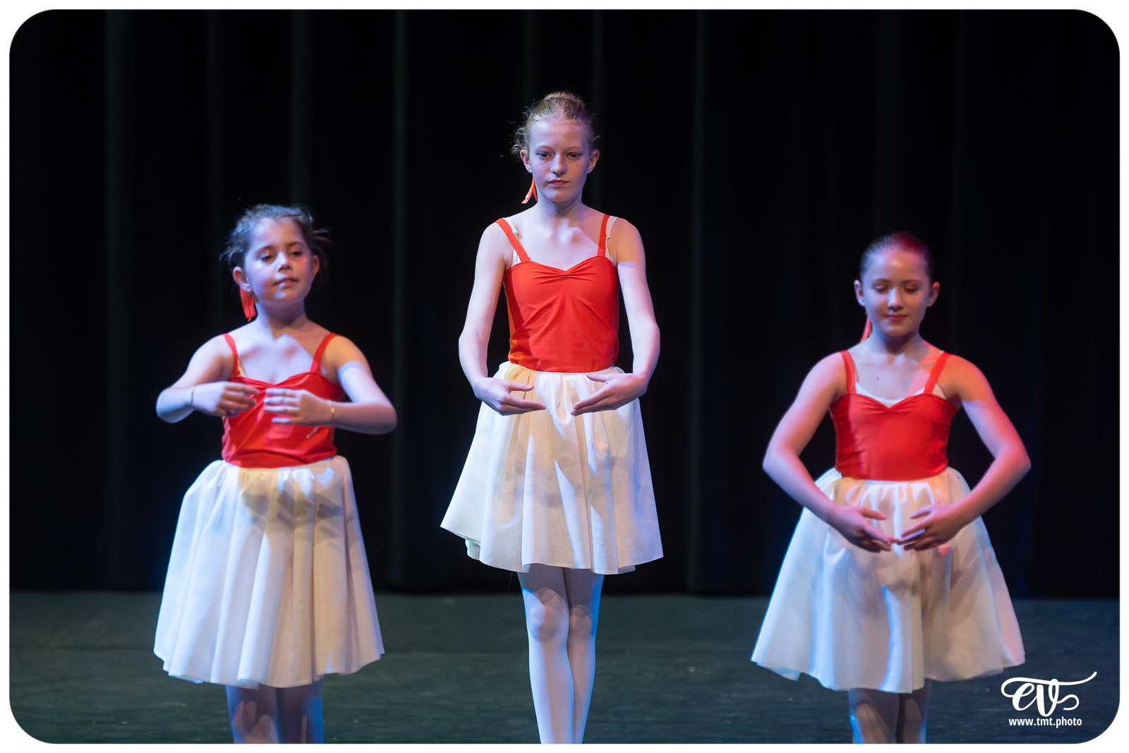 ECOLE DE DANSE CÉCILE ADAMOW